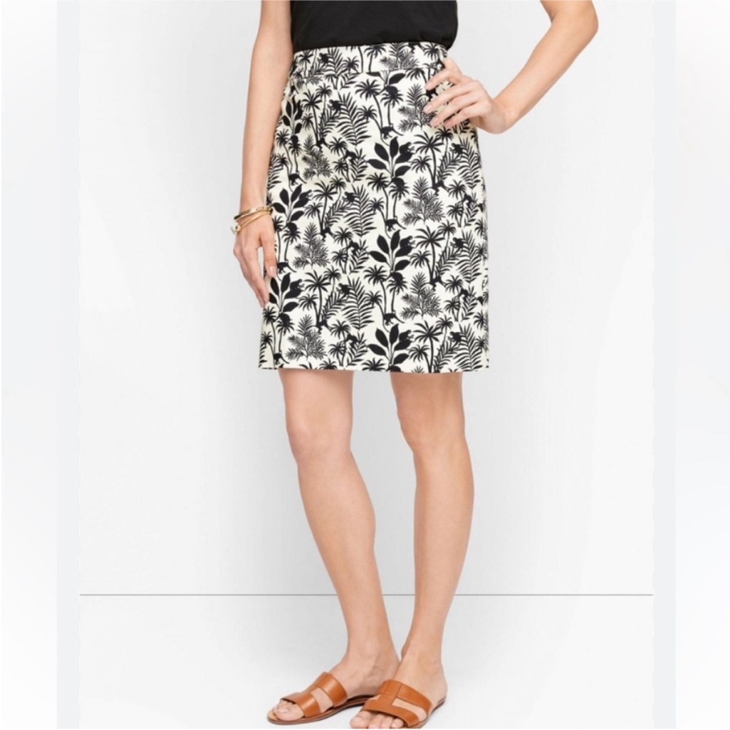 Talbots Tropical Print A- Line Skirt, Size 16p, Nwt